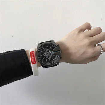 2023 Новые Мужские часы с черным поясом, модные молодежные кварцевые часы в стиле ретро-панк, хип-хоп, мужские кварцевые часы